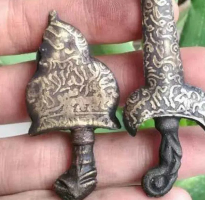 Keris Semar Mesem